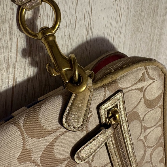 Coach Beige Crossbody Bag with Floral Accents - Picture 4 of 4